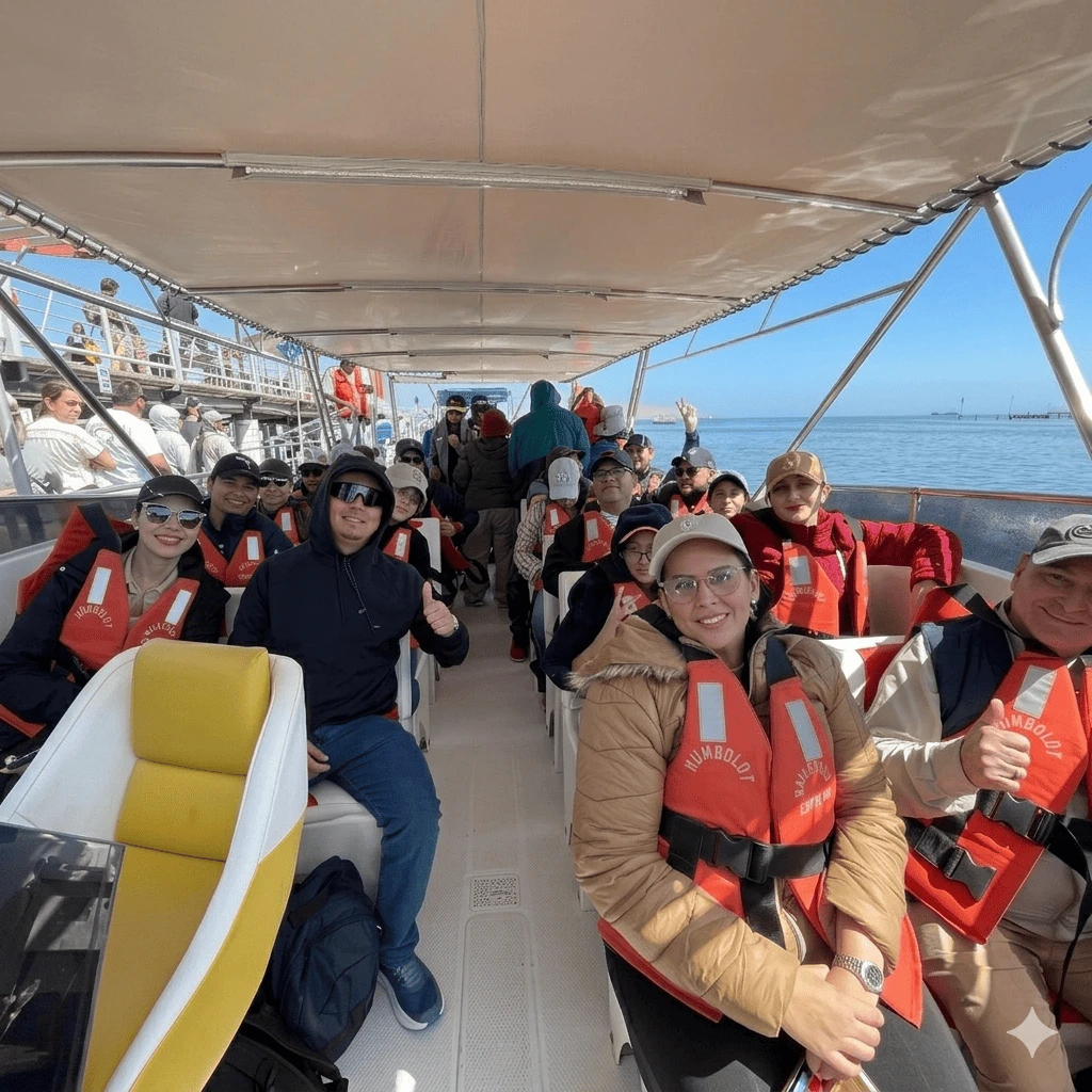 Private Ballestas Islands & Huacachina Oasis All-Inclusive Tour