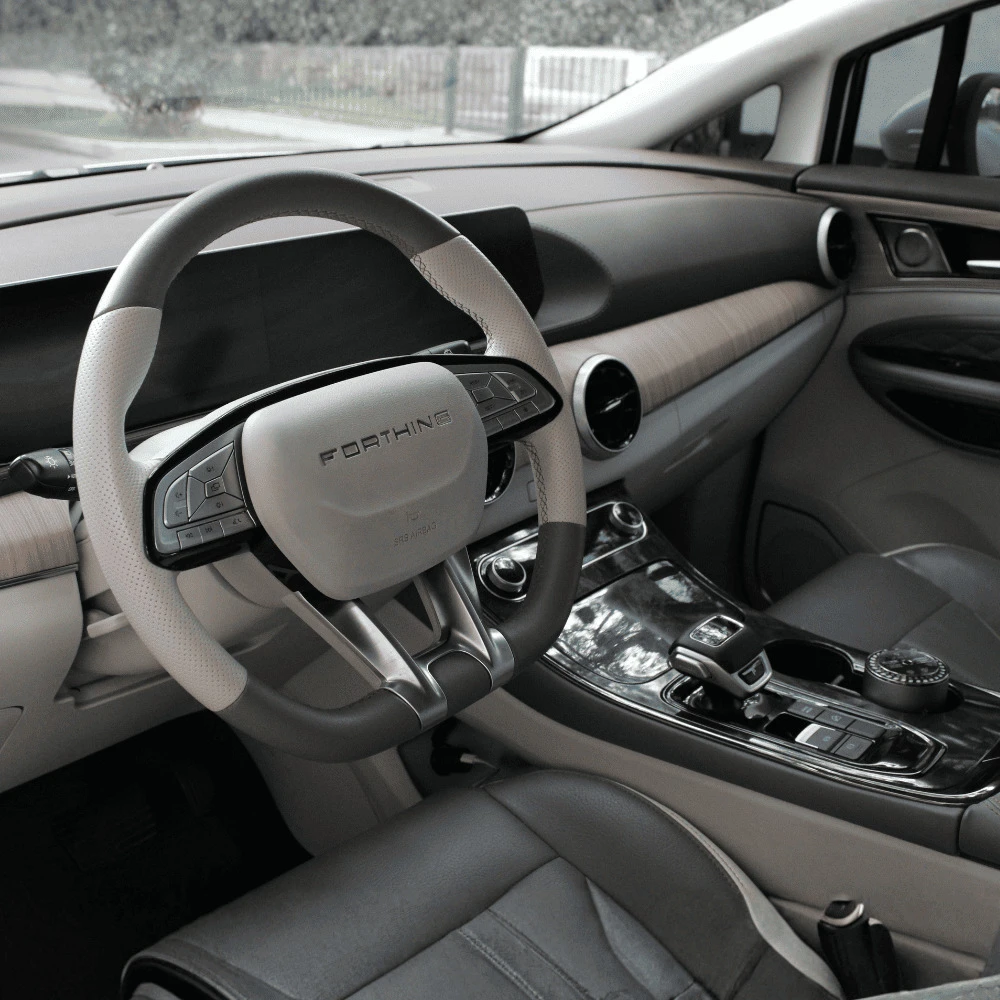 Lima: 8-Hour Private Transport Service with Professional Driver