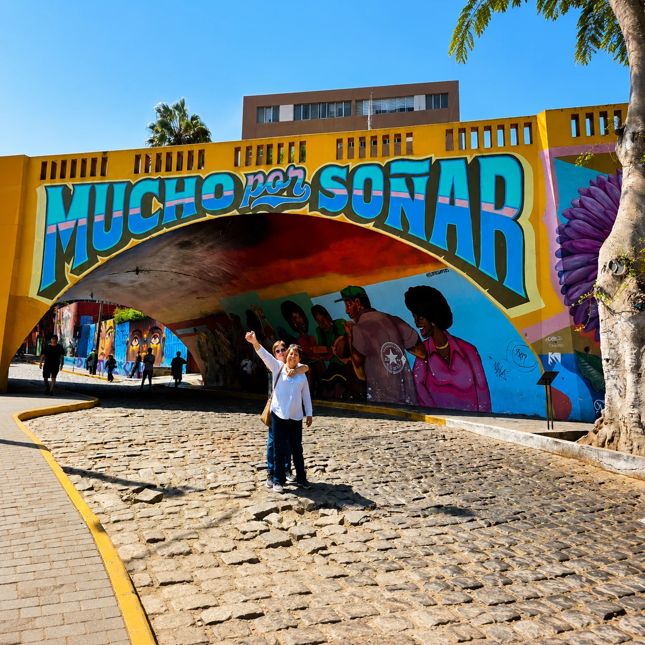 Private Lima City & Barranco Tour with Oceanfront Lunch