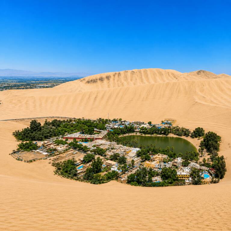 2-Day Ica & Paracas Tour: Ballestas, Private Buggy & Wine Tasting