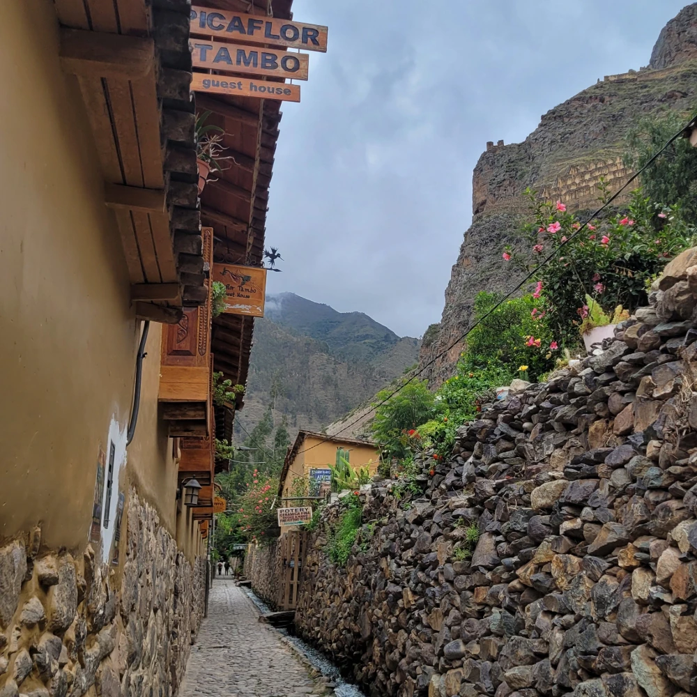 ollantaytambo-sacred-valley-cusco